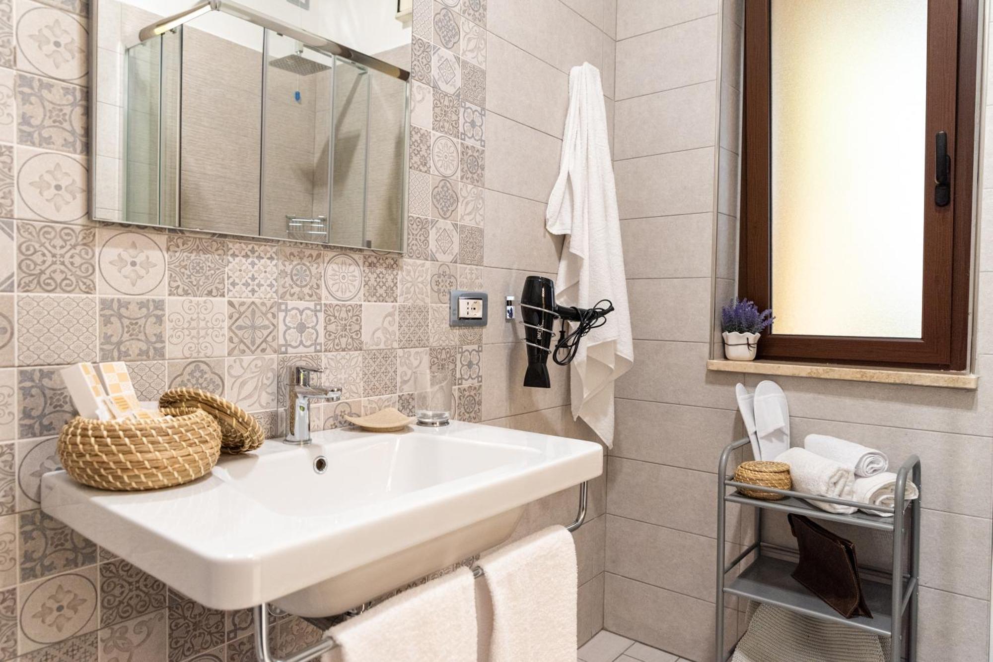 Cilento Suite - Vinarte B&B Agropoli Exterior photo